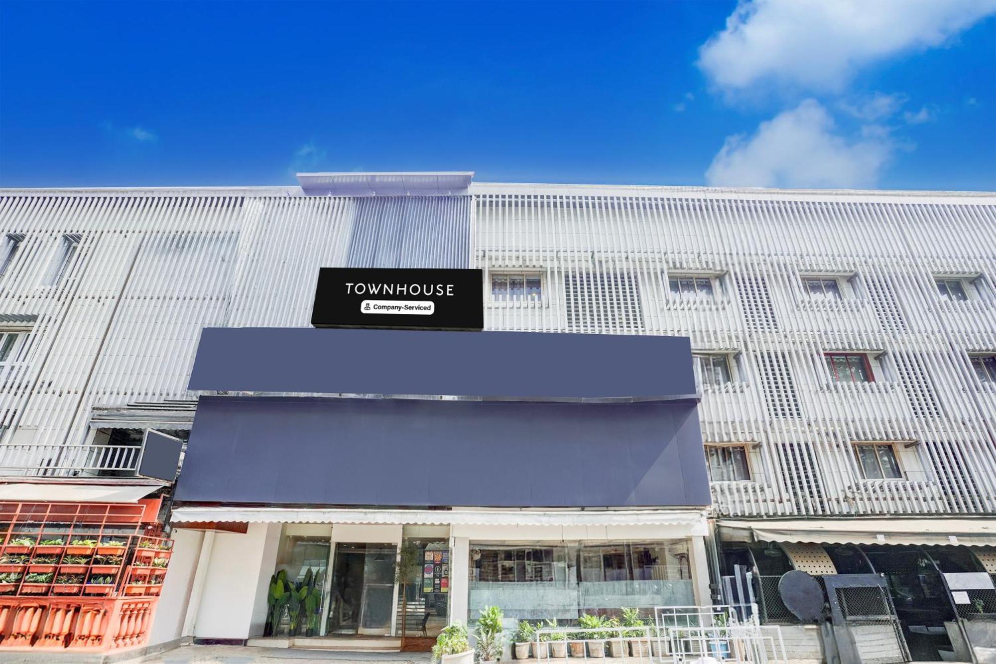 Townhouse Khar The Habitat Hotel Mumbai Ngoại thất bức ảnh